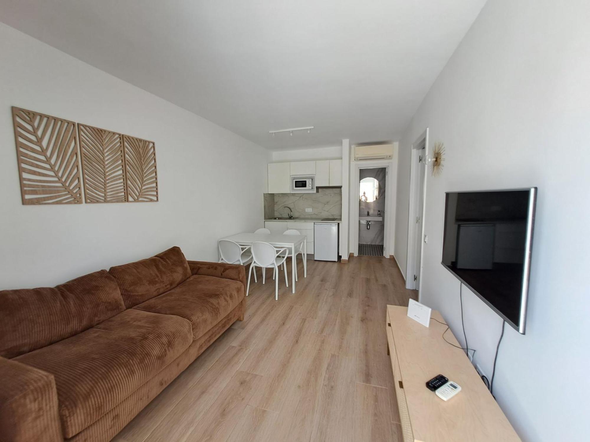 Homeforguest Apartamento Con Terraza Y Piscina En Corralejo Dış mekan fotoğraf