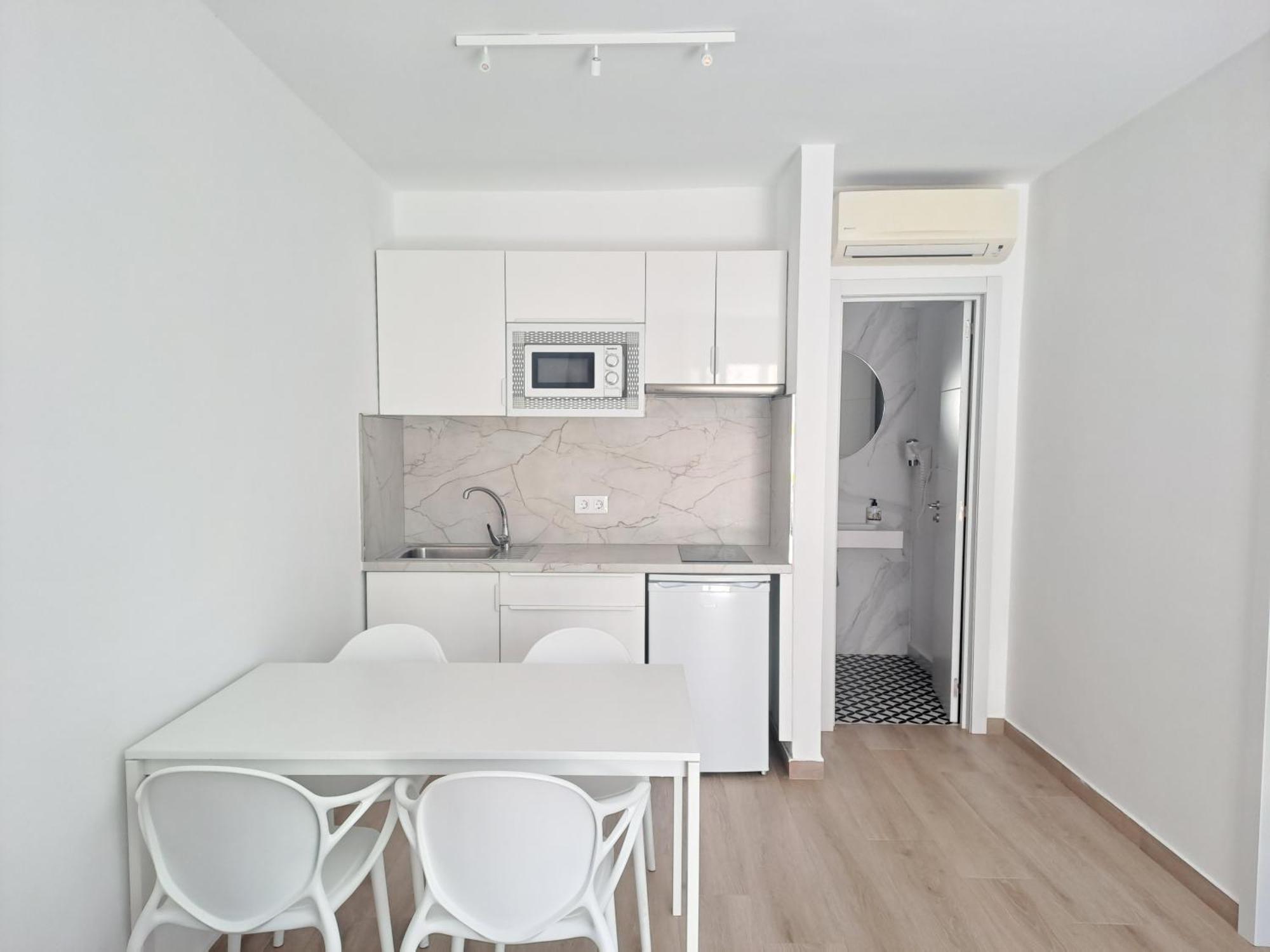 Homeforguest Apartamento Con Terraza Y Piscina En Corralejo Dış mekan fotoğraf